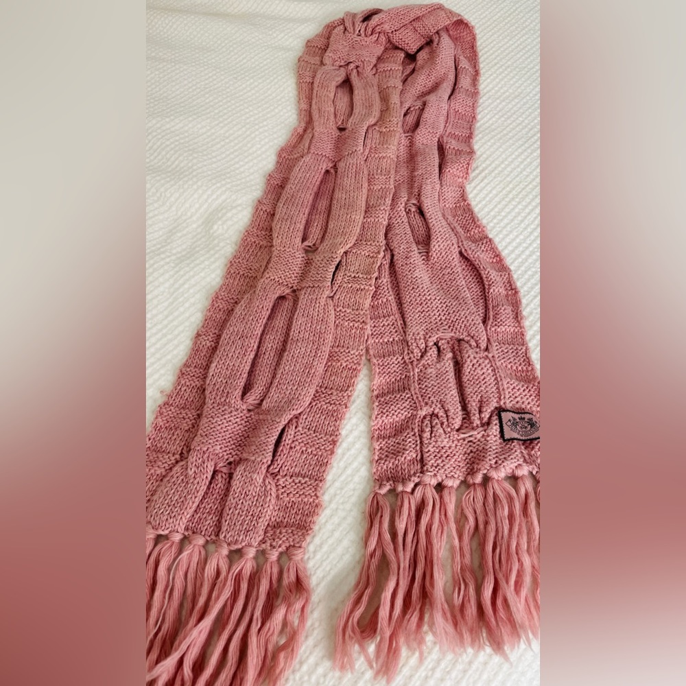 NEW Juicy Couture thick soft pink scarf